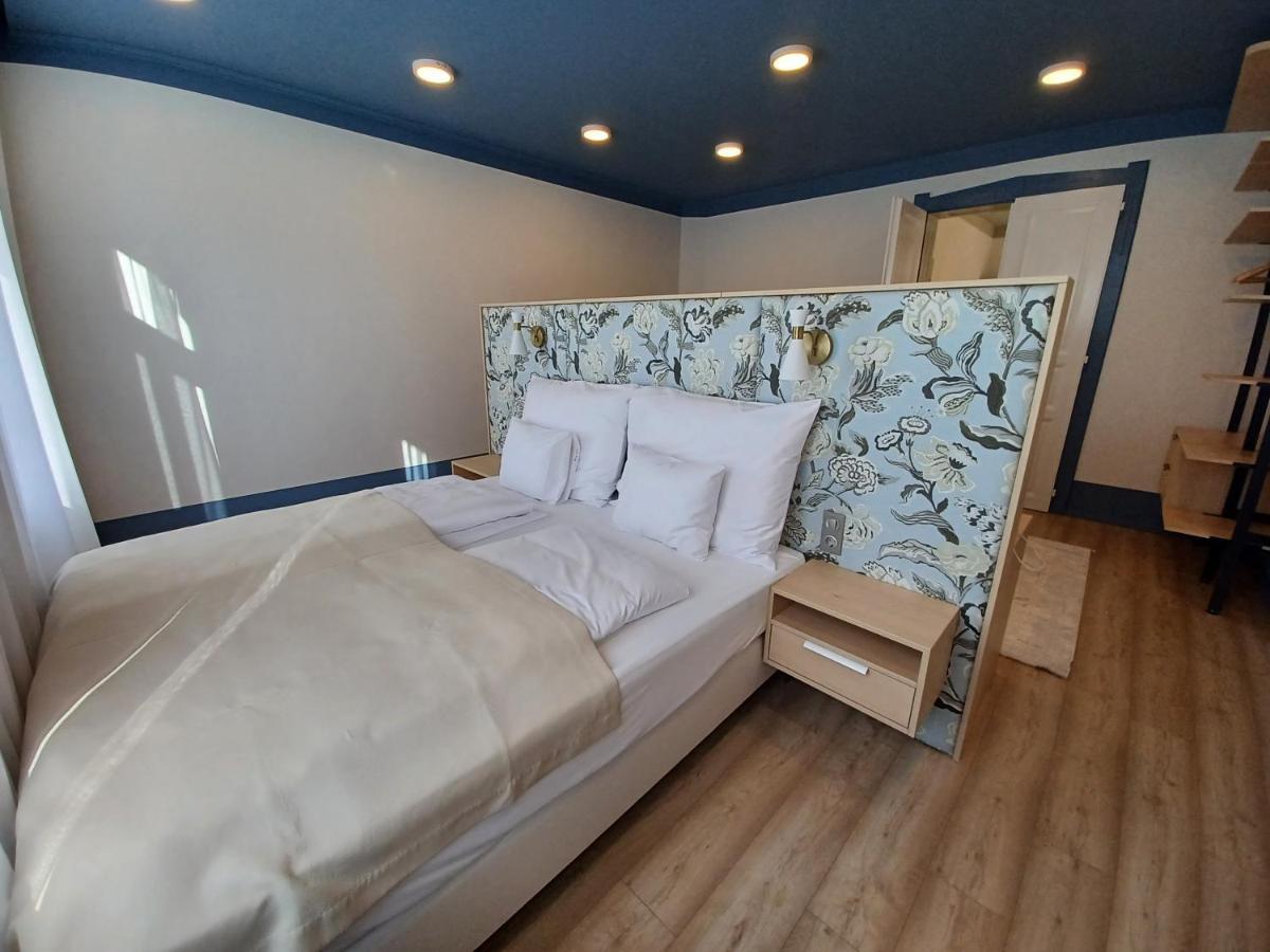Ditlin Apartmanok Papa Luaran gambar